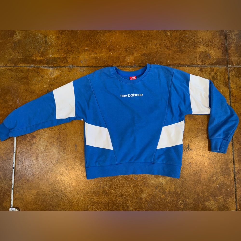 New balance 90’s vintage sweatshirt in perfect condition size medium